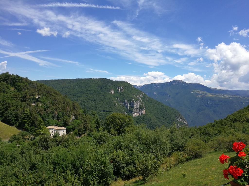 Hotel Serena Spiazzi Di Caprino Екстериор снимка